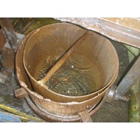 Teapot spout ladle 400 kg, 1 spout, with oilbath gearbox